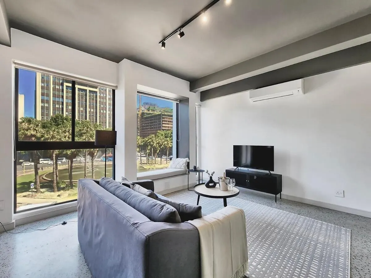 Central, Business Travellers Dream-Wifi-Pool Cape Town South Africa